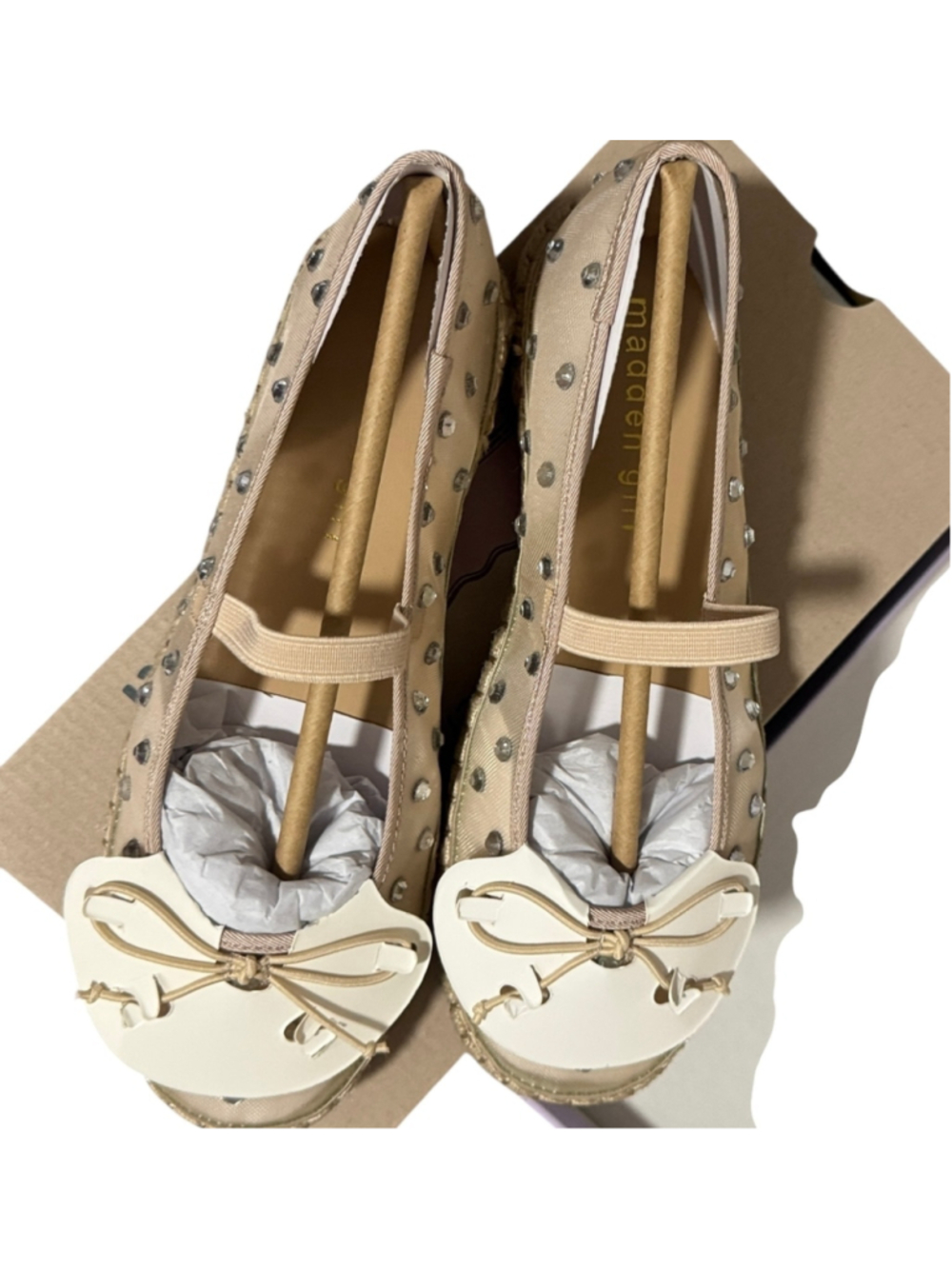 Mary Jane Mesh Espadrilles Rhinestones Size 5, Blush/Nude, Madden Girl - Picture 7 of 9